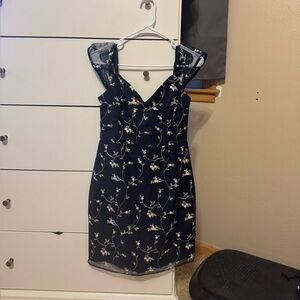 Minuet Petite Navy Floral V-Neck Midi Dress